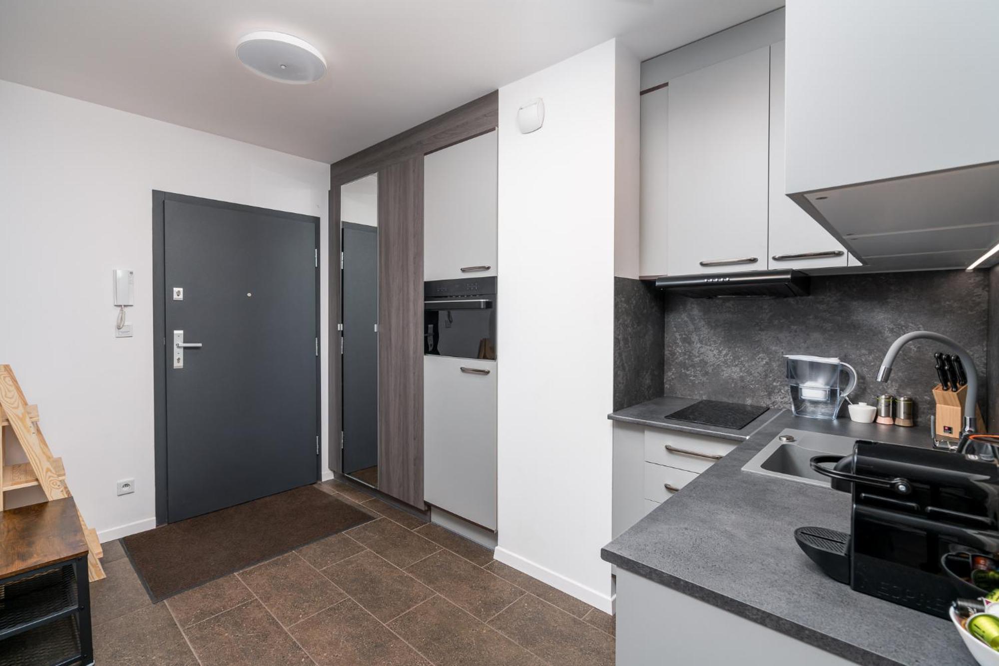 Apartwro 3Th - Apartament Przy Dworcu Glownym Pkp, Balkon, Garaz, Rowery Βρότσλαβ Εξωτερικό φωτογραφία